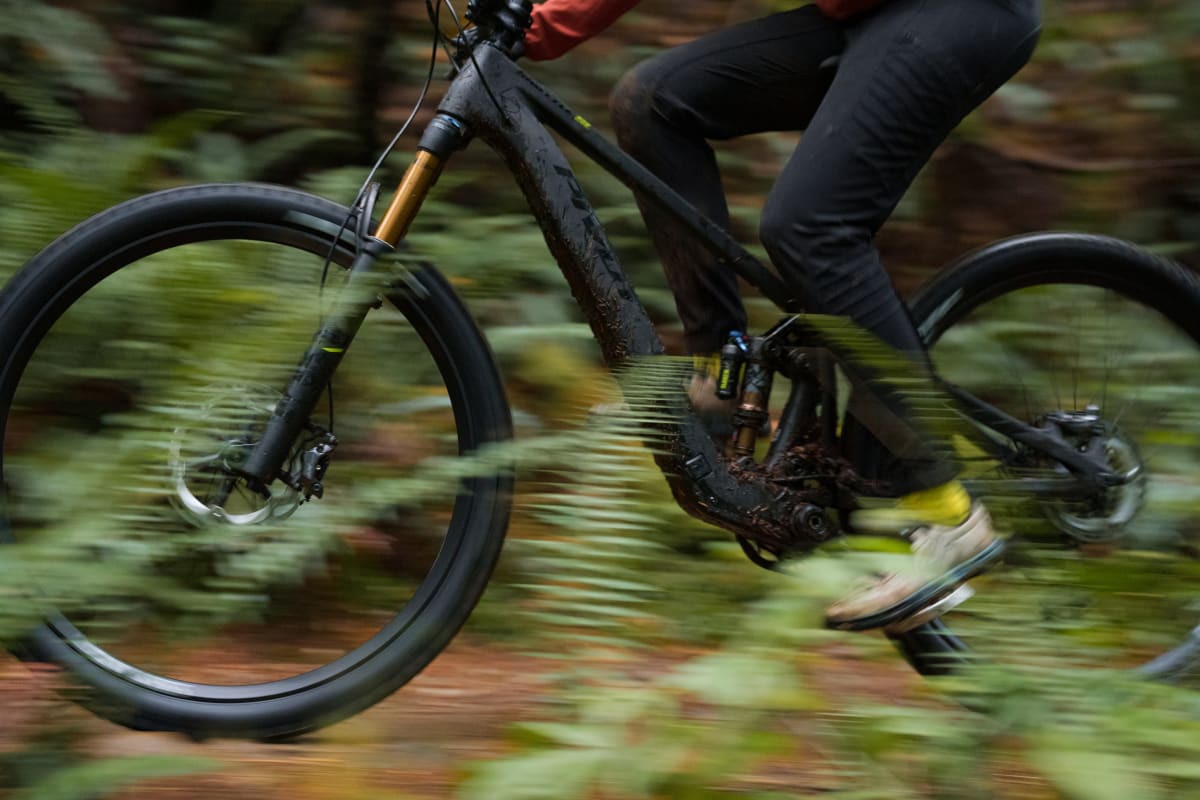 shuttle_sl_action_carousel_1