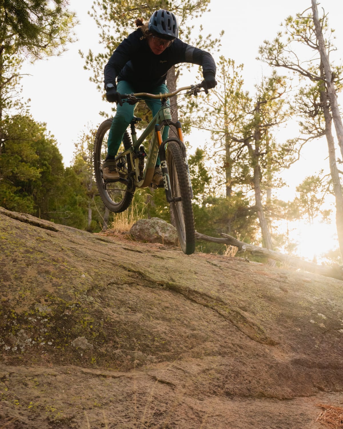 trailcat-sl-action-carousel-4