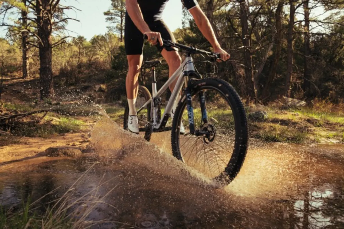 mach 4 sl action carousel 3 Medium