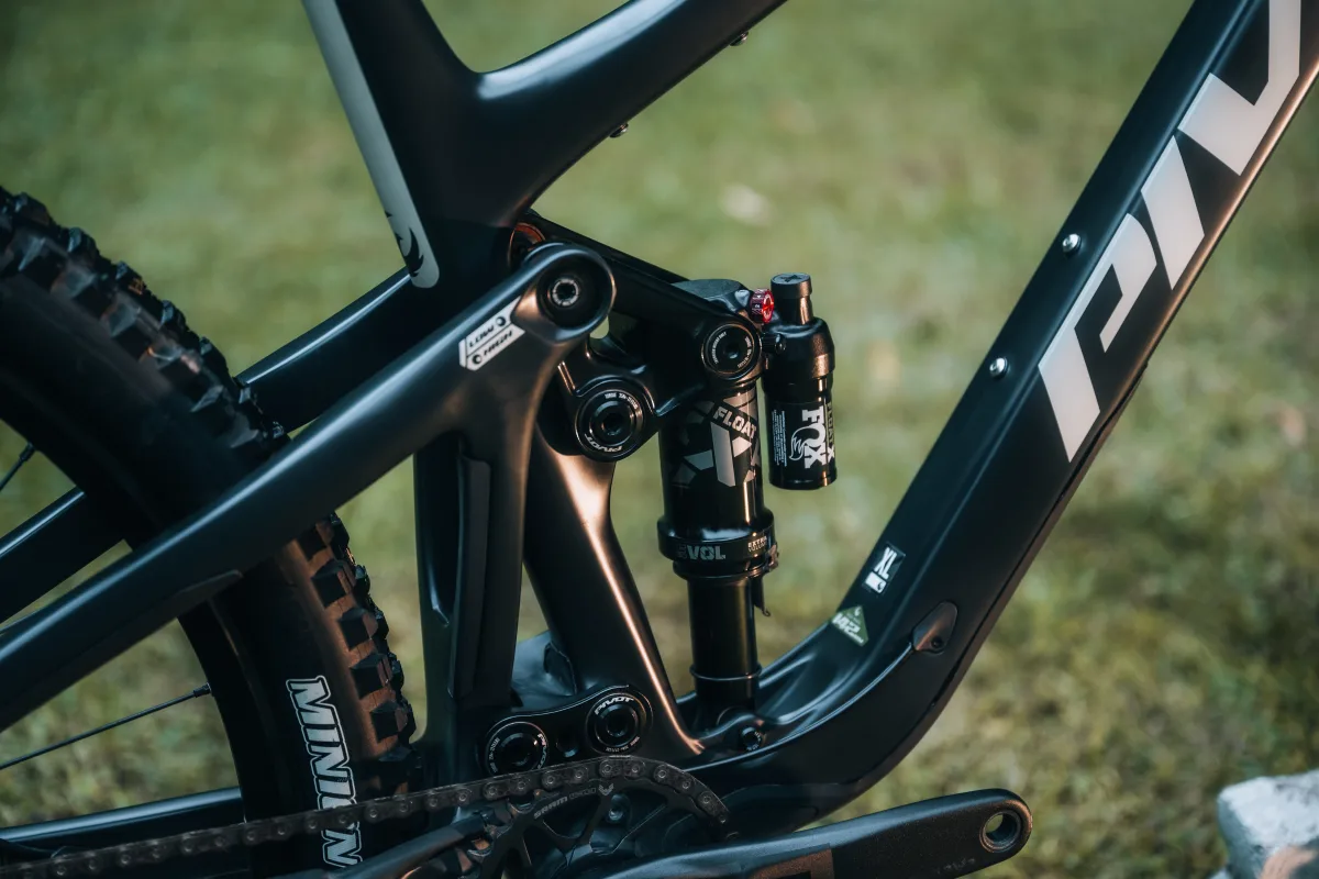 Switchblade-Dion-PivotCycles-037