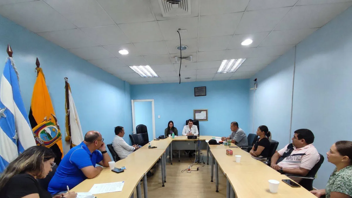 Autoridades del Hospital del Niño y padres de pacientes con AME acuerdan acciones para agilizar acceso a medicamentos