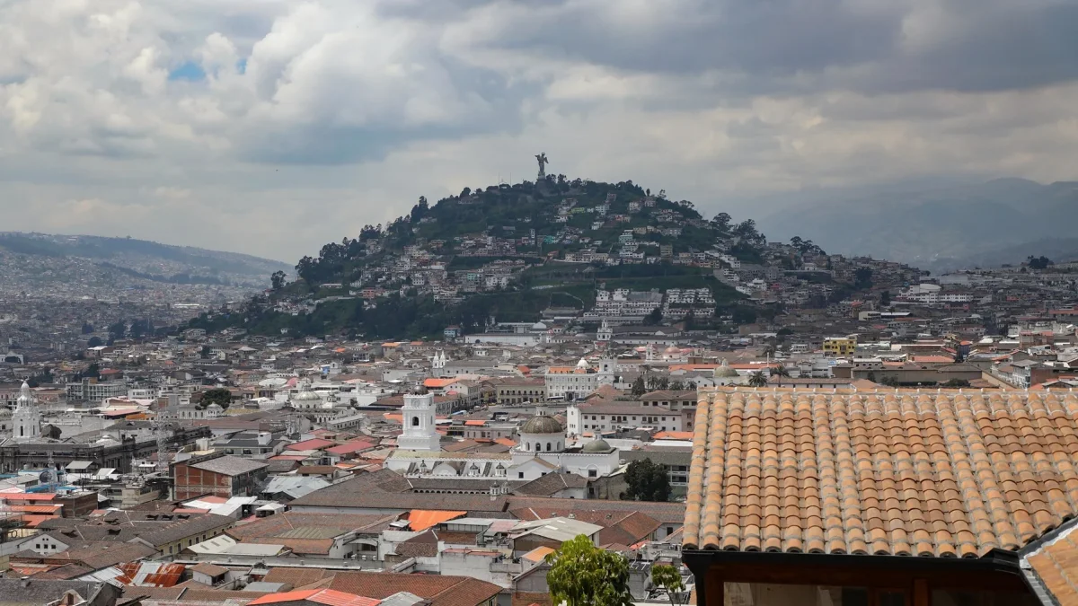 Se define el panorama de precandidatos para la Alcaldía de Quito rumbo a 2026 tras la salida de Augusto Barrera