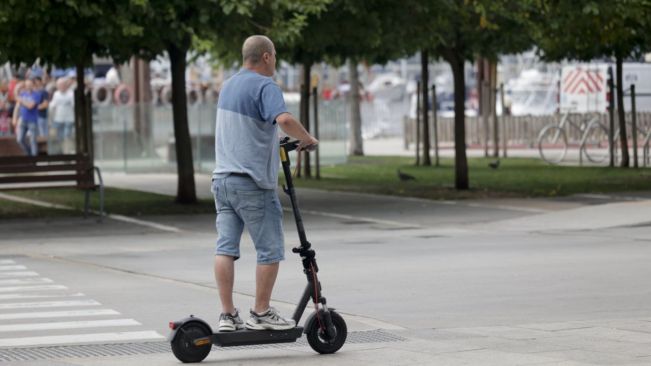 Gijón restringe la circulación de patinetes eléctricos en el centro urbano a partir de junio