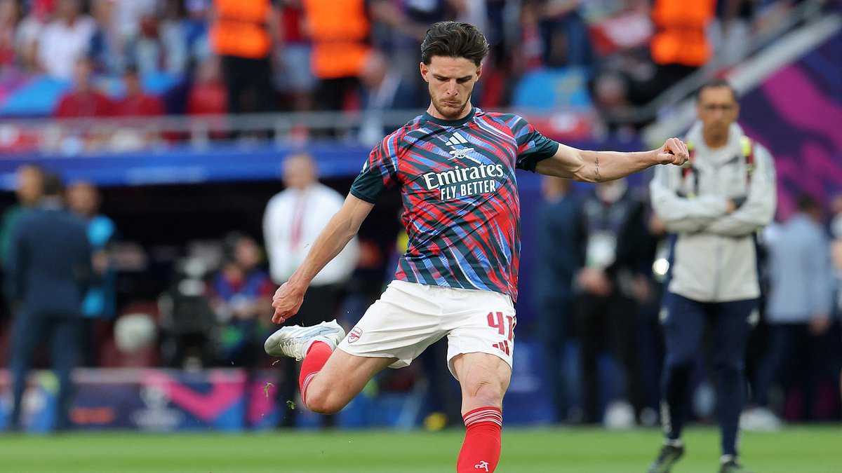 Arsenal lead PSG early in Champions League final after Kai Havertz strike in Budapest