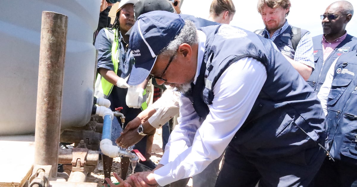 WHO urges safe burials and faster response amid escalating Ebola outbreak in DRC