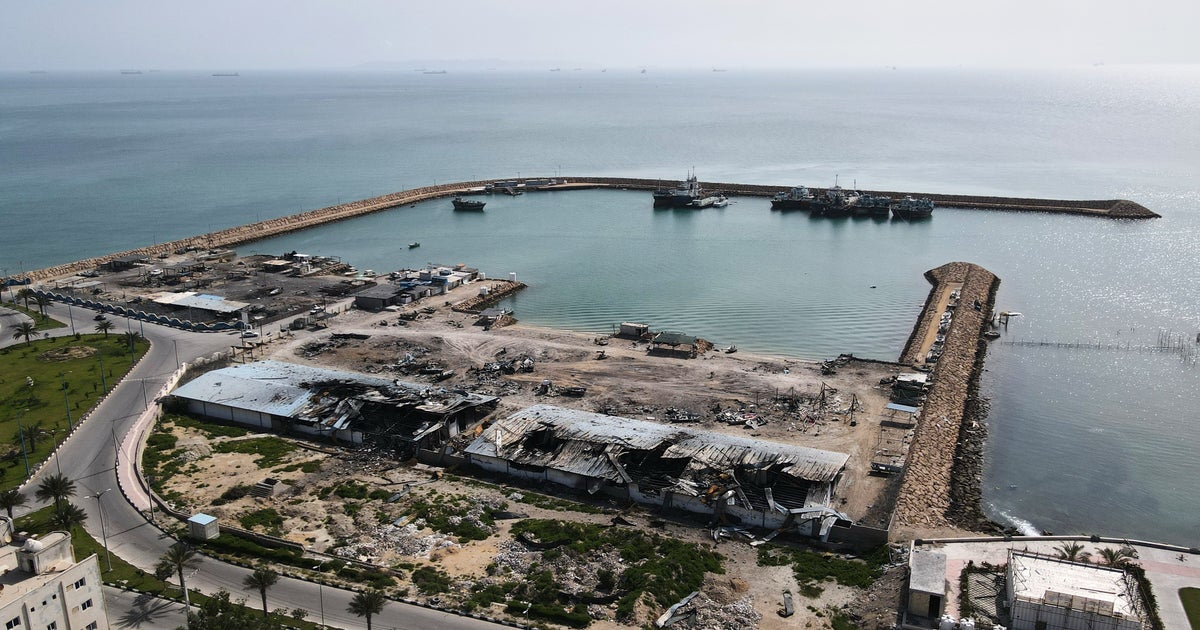 U.S. and Iran Exchange Strikes Amid Ongoing Ceasefire Talks and Regional Tensions