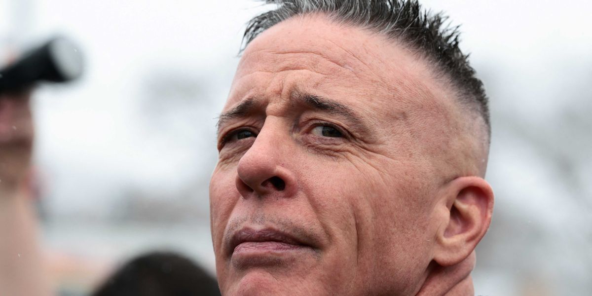 Joe Rogan Criticizes Trump's Immigration Enforcement Tactics and Former Border Commander's Uniform