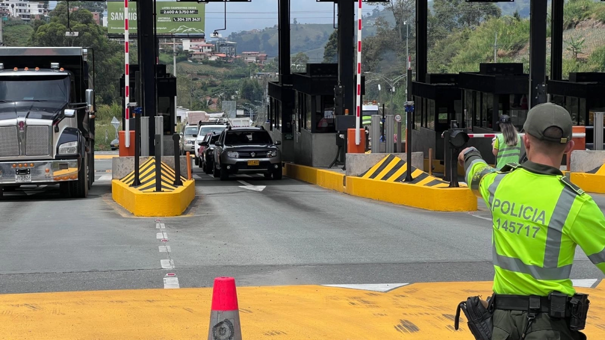 Autoridades en Antioquia implementan plan de movilidad y control vial para el puente de Corpus Christi