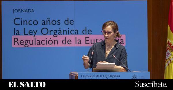 La eutanasia en España: retrasos en la tramitación provocan que un tercio de solicitantes fallezca antes de recibirla