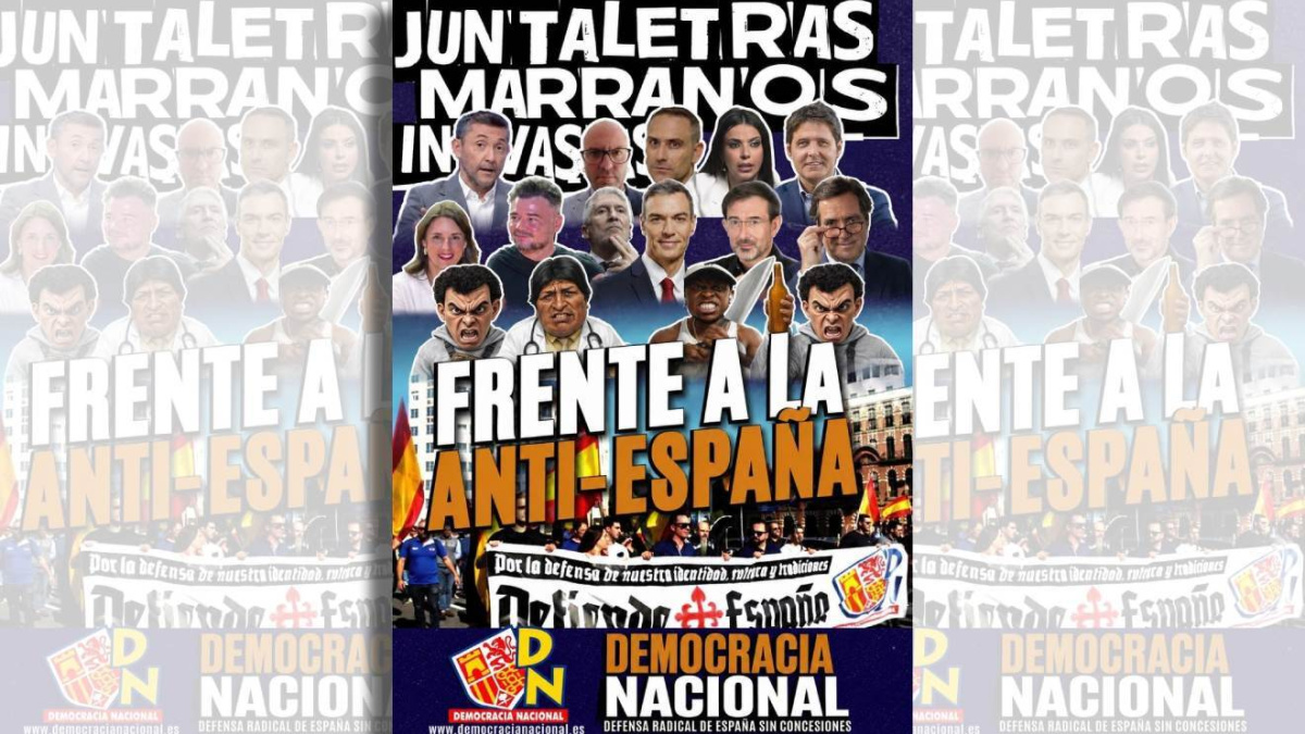 Democracia Nacional difunde folletos con imágenes de periodistas y políticos de izquierdas en un acto en Madrid