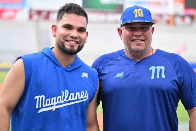 Exbeisbolista Eliézer Alfonzo continúa la búsqueda de su esposa e hija tras el terremoto en La Guaira