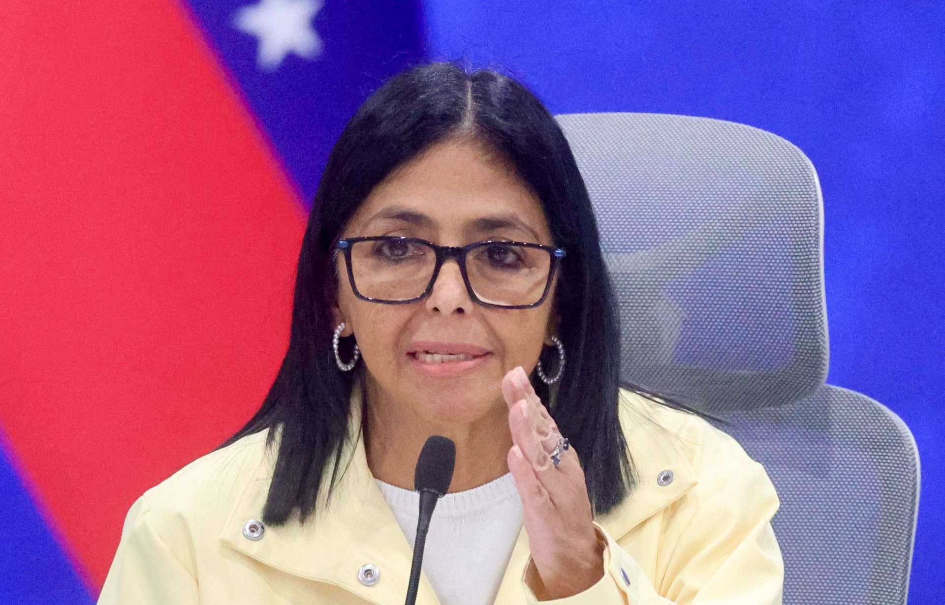 La crisis de Delcy Rodríguez y el futuro de la transición democrática en Venezuela