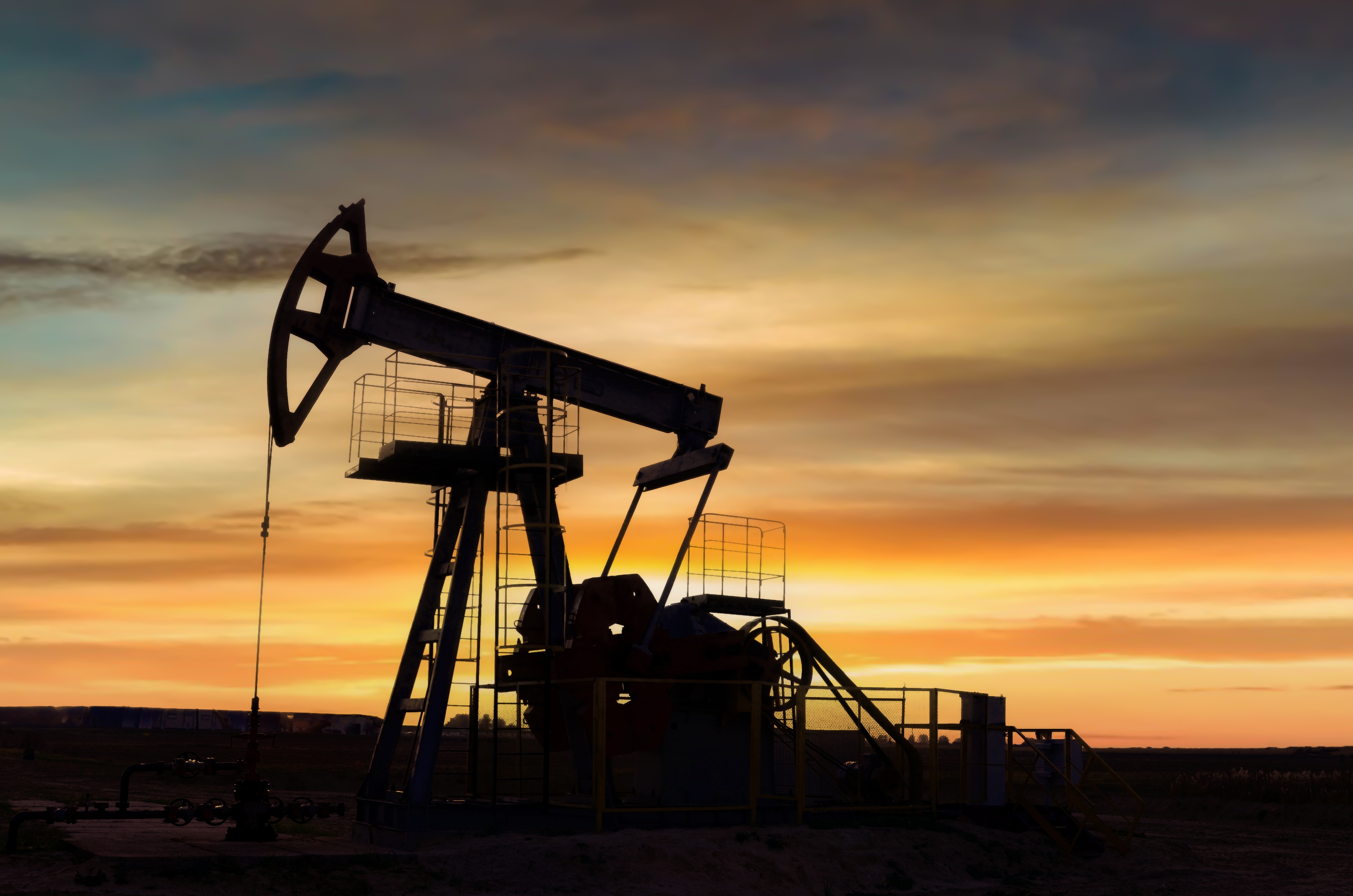 OPEP+ Increases Oil Production, Affecting Global Crude Market