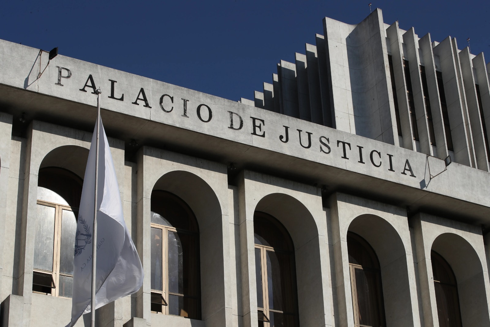 Corte de Apelaciones anula órdenes de captura contra exfiscales y exjefe de la Cicig