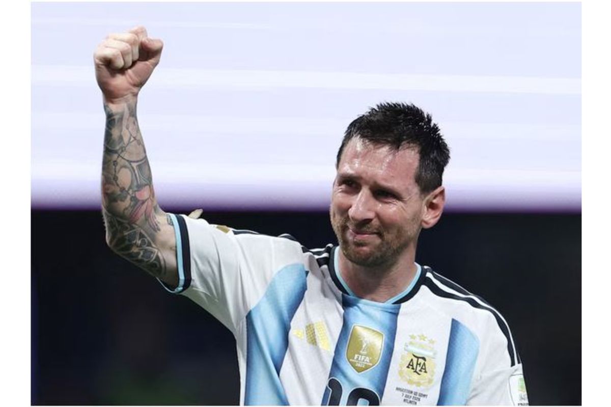 Argentina overcomes two-goal deficit to defeat Egypt in World Cup match