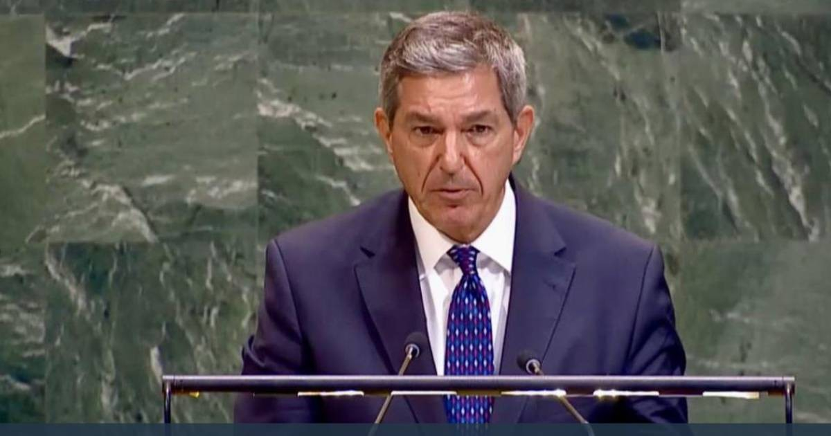 Unión Europea exige a Cuba romper con Rusia