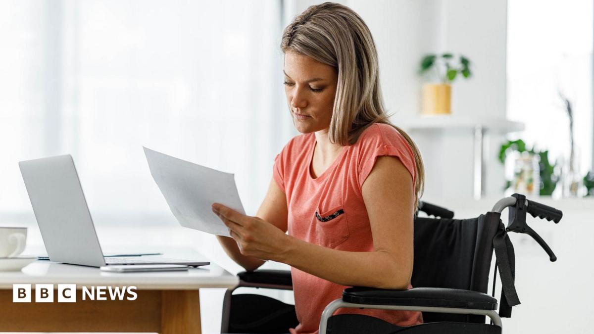 Review highlights flaws in disability benefit system, calls for overhaul