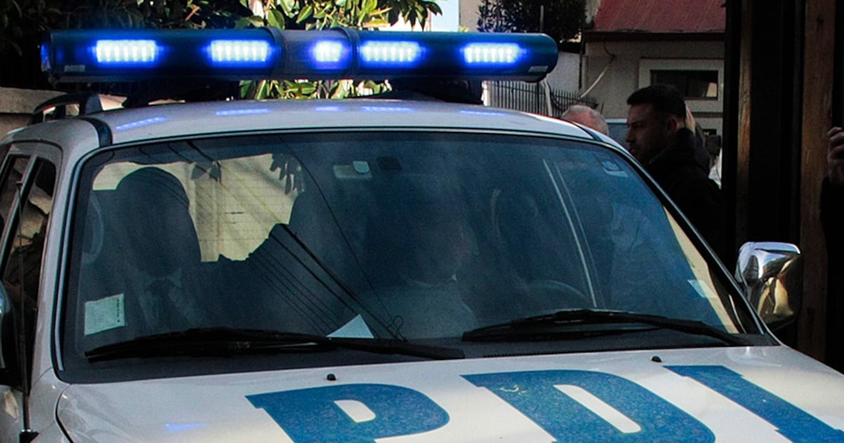 Hombre detenido por homicidio en Alameda de Estación Central