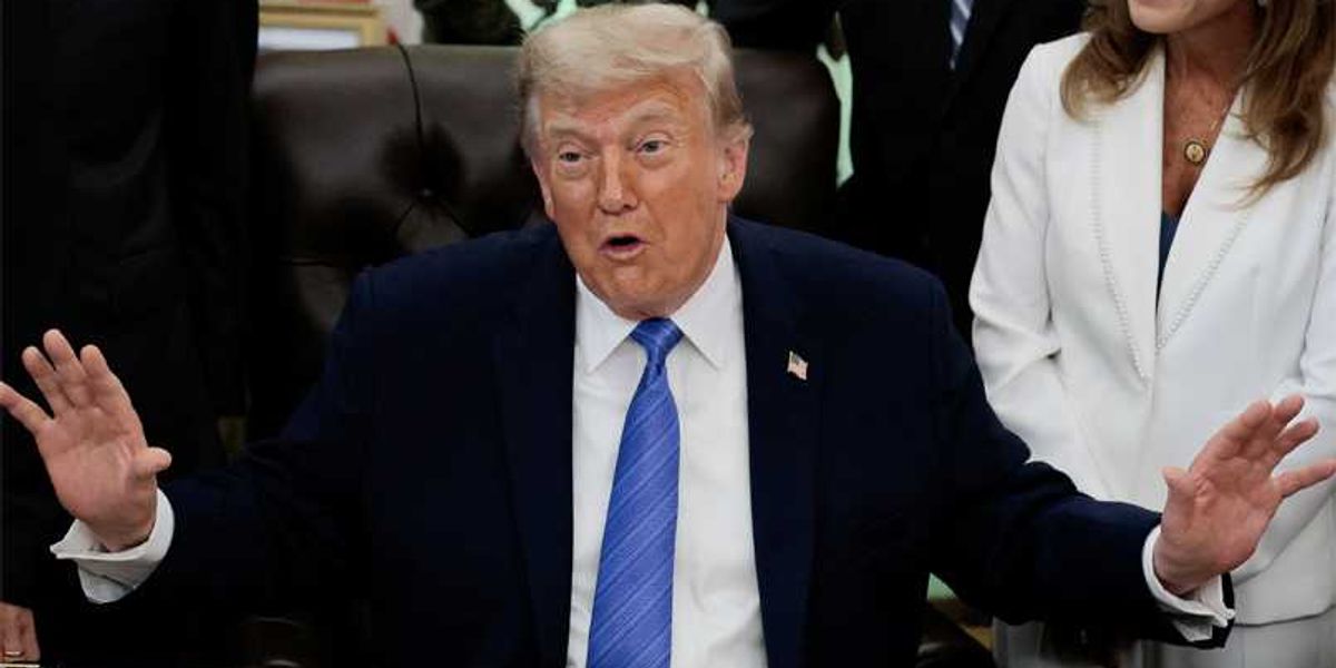 Wall Street's Shift to Political Favor Risks Economic Stability