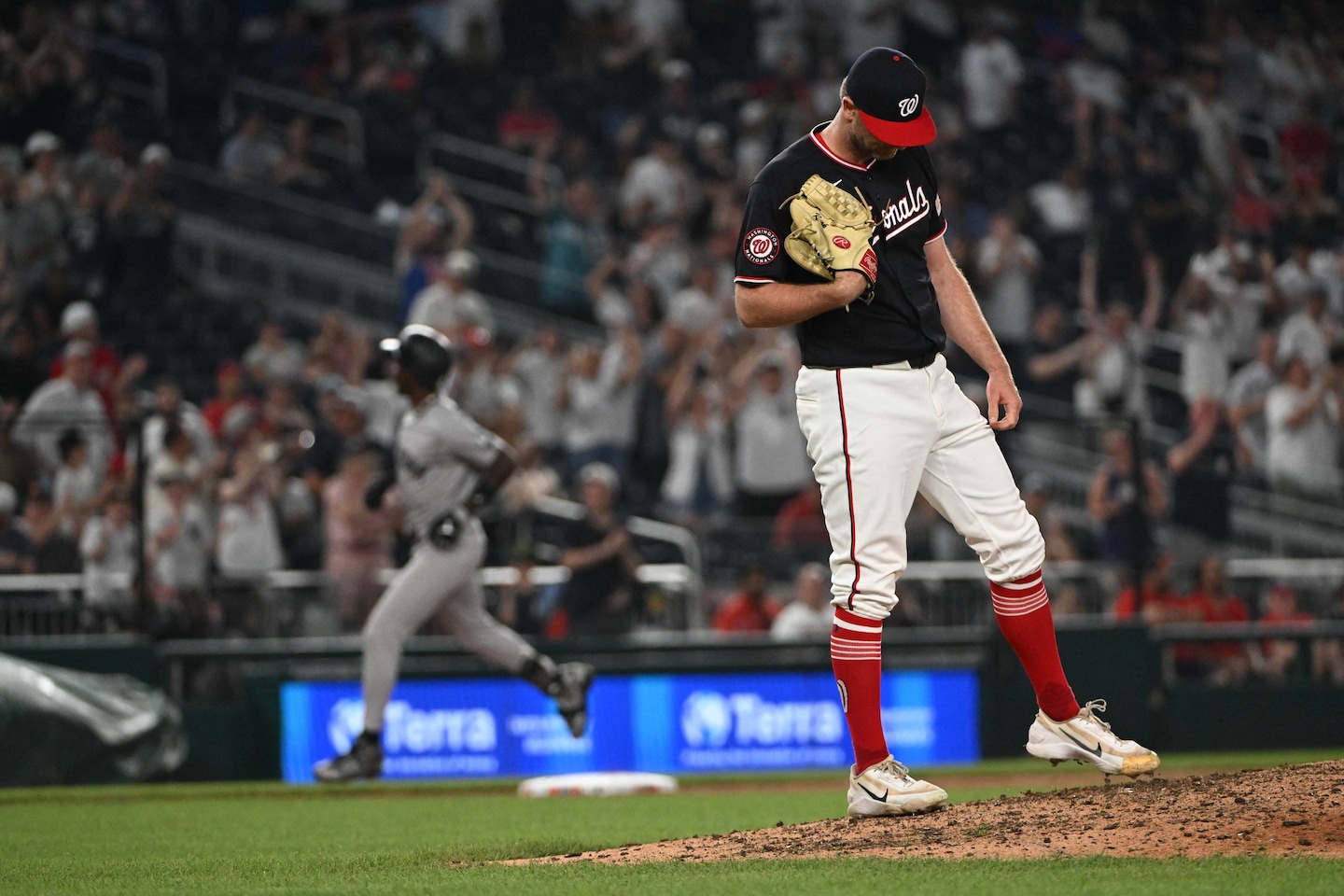 Yankees Comeback Wins as Nationals Fail in Ninth Inning