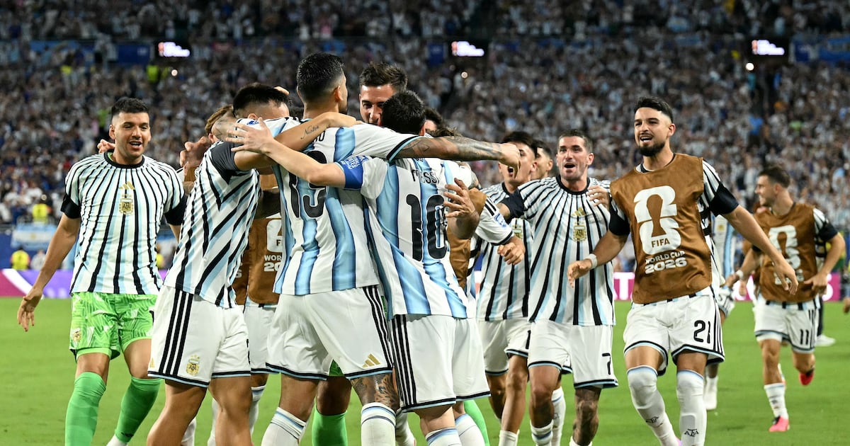 Cuti Romero descontó de cabeza, pero Argentina cayó ante Egipto en un partido muy exigente del Mundial 2026