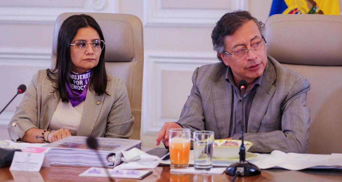 Angie Rodríguez, exdirectora del DAPRE, enfrenta crisis de salud mental tras casi un mes de incapacidad