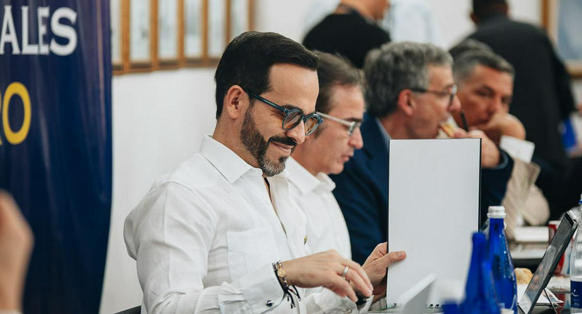 Abelardo de la Espriella anuncia posible director de la Policía Nacional