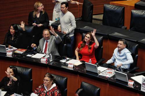 Congreso condena operativos del ICE que causaron muertes de migrantes mexicanos