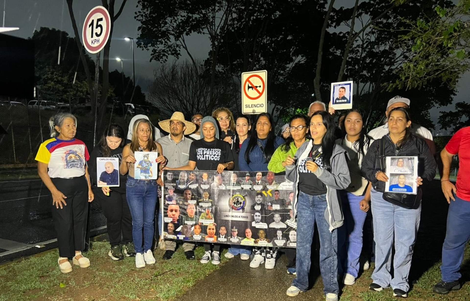Familiares exigen liberación de presos políticos como primer punto en diálogo entre AN y gobierno
