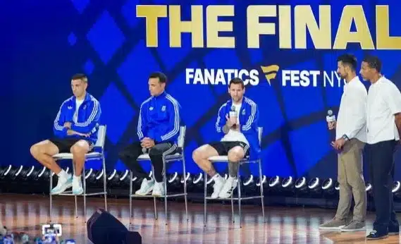 Scaloni Honors Messi Ahead of World Cup Final Clash with Spain