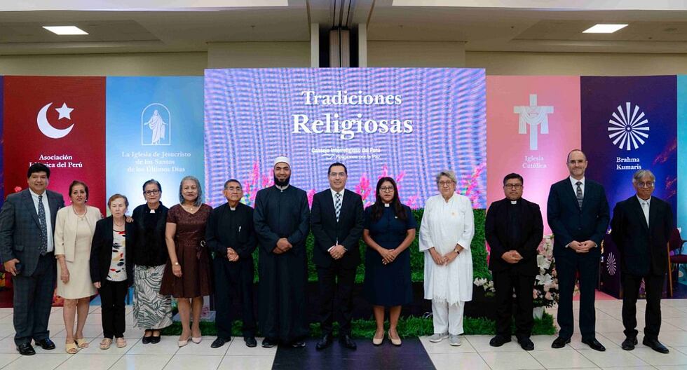 Religiosos unidos en oración por la unidad nacional durante las Fiestas Patrias