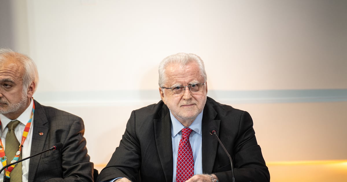 Máximo Pacheco defiende el rol de Codelco y critica la politización de su gestión