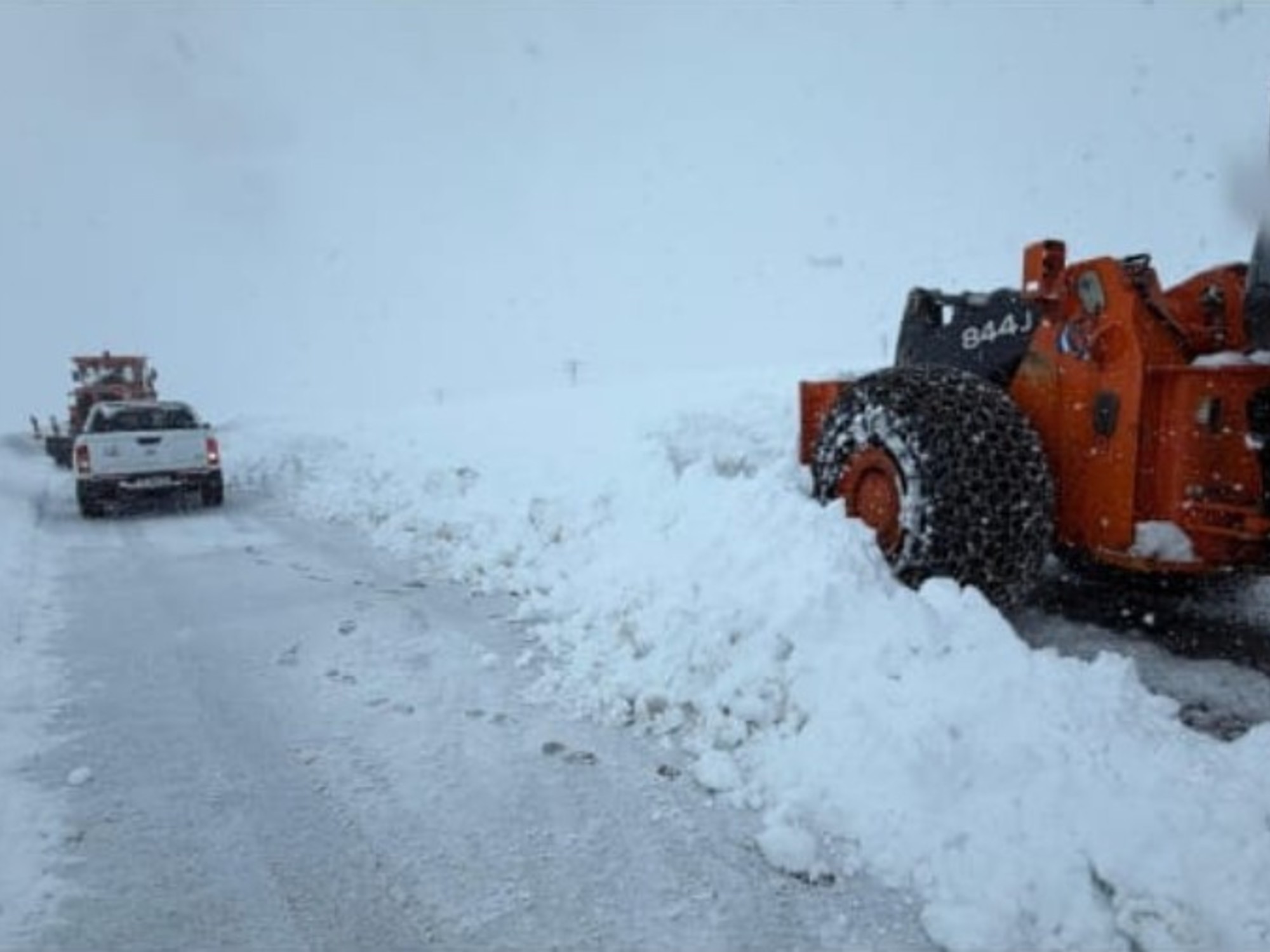 Frío extremo en la Patagonia: medidas de prevención por alerta roja y marejadas costeras
