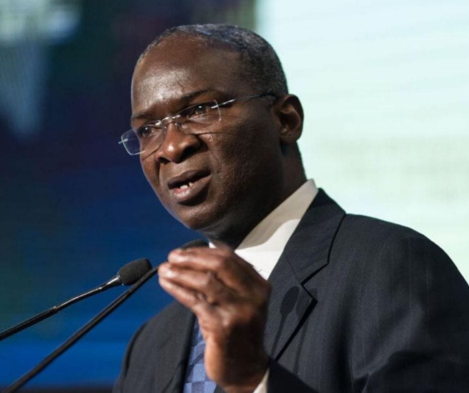 Fashola Prefers Private Advice Over Public Criticism of Tinubu