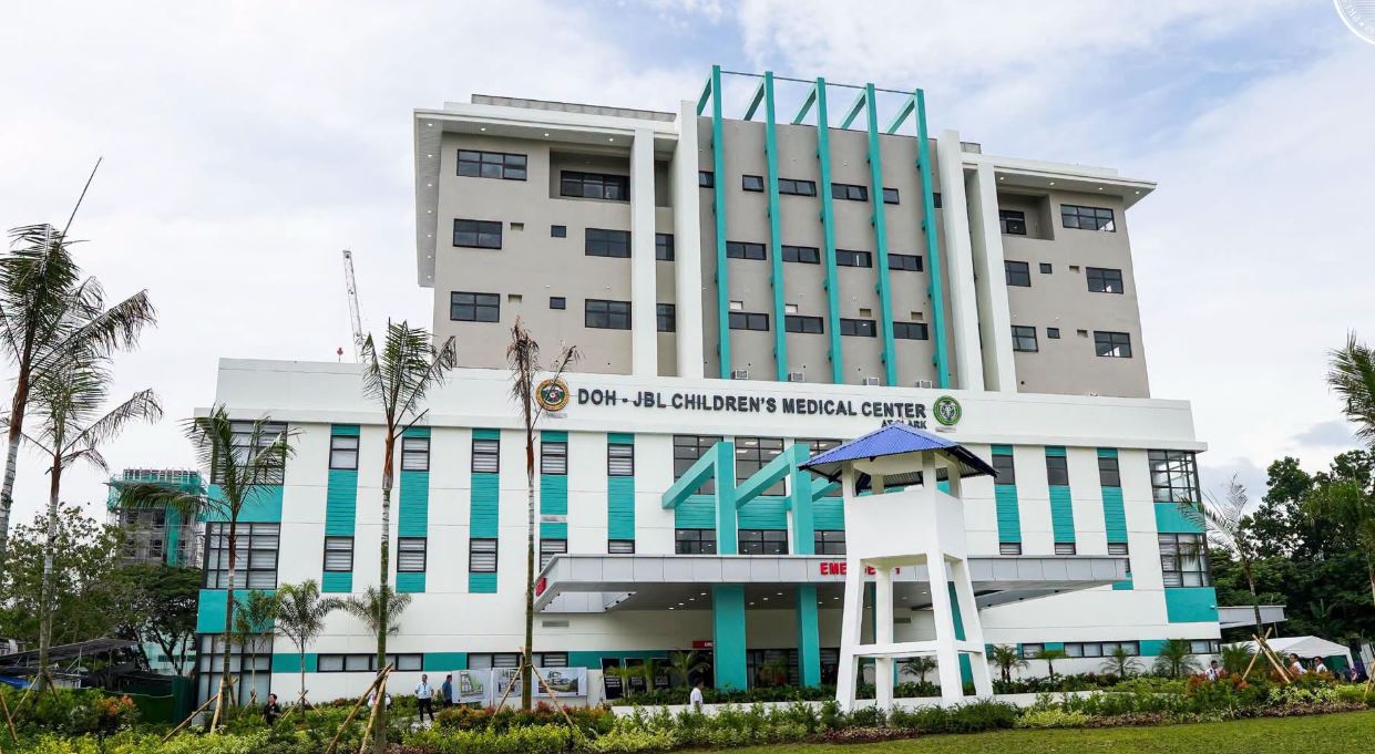 Government opens state-of-the-art pediatric hospital in Clark for free healthcare access