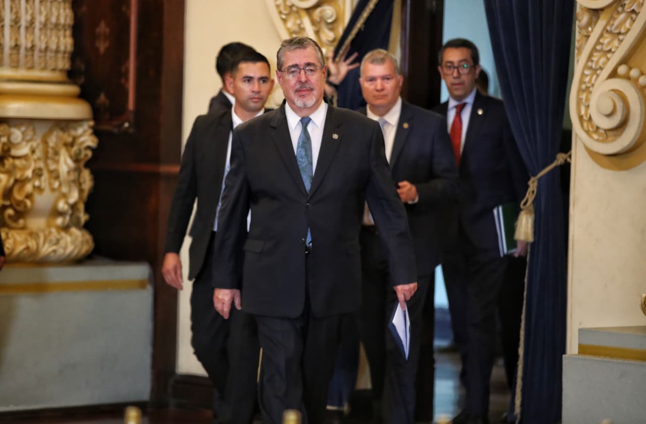 Gobierno propone subsidio de Q12 por galón a combustibles
