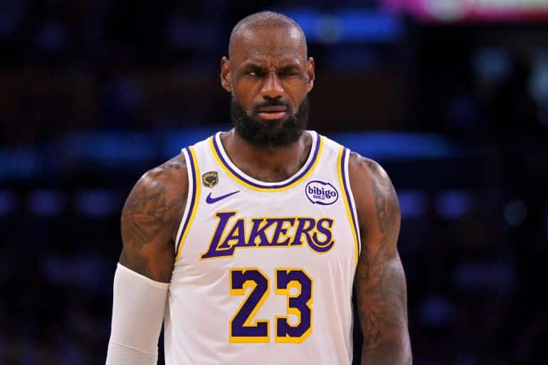 LeBron James Signs Final NBA Contract with 76ers After Lakers Exit
