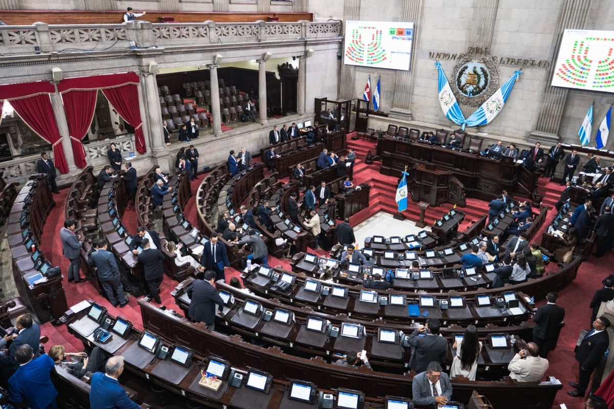 Congreso debate propuesta del Gobierno para financiar un nuevo subsidio a los combustibles