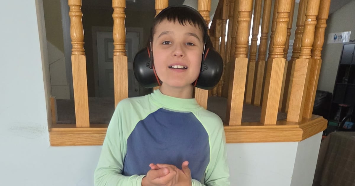 Calgary Police Search for Missing 11-Year-Old Boy in Nose Hill Park