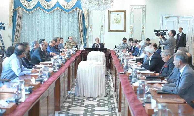 PM directs boost in strategic petroleum reserves and oil refining reforms