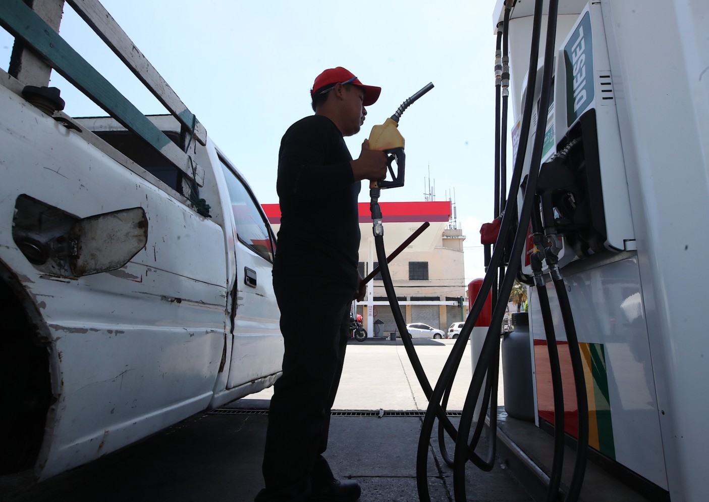 Guatemala propone nuevos controles para subsidio de combustibles