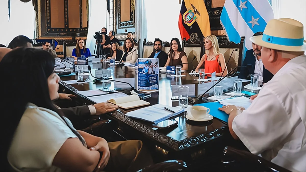 Concejo de Guayaquil selecciona nuevo Secretario General tras renuncia de Jaime Tejada