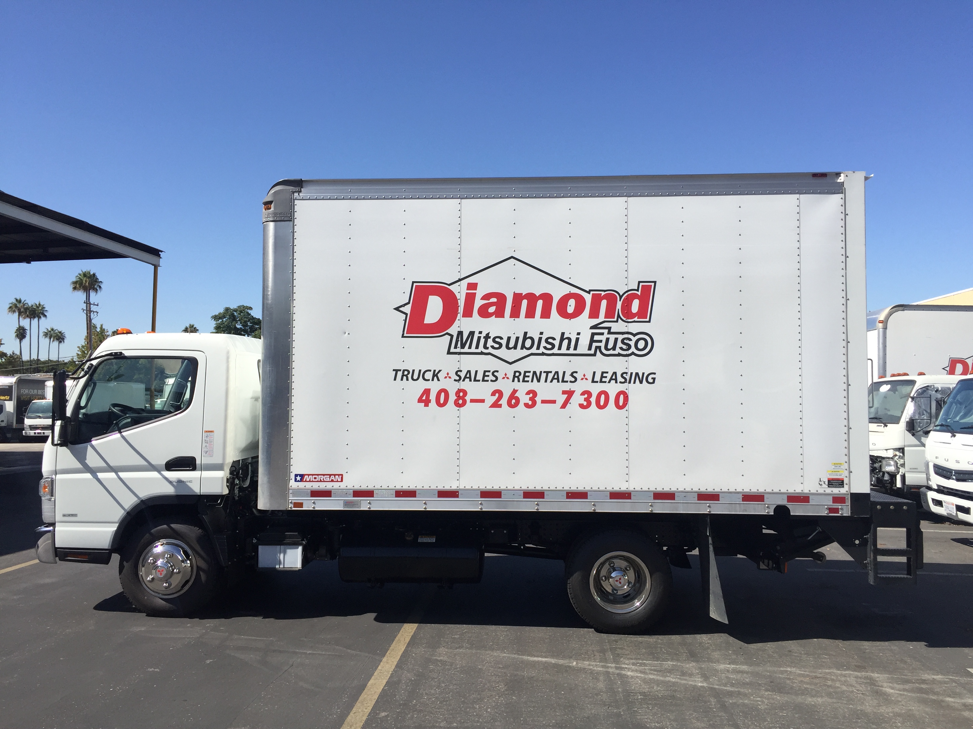 Bobtail Truck + 14ft Van Body with Liftgate