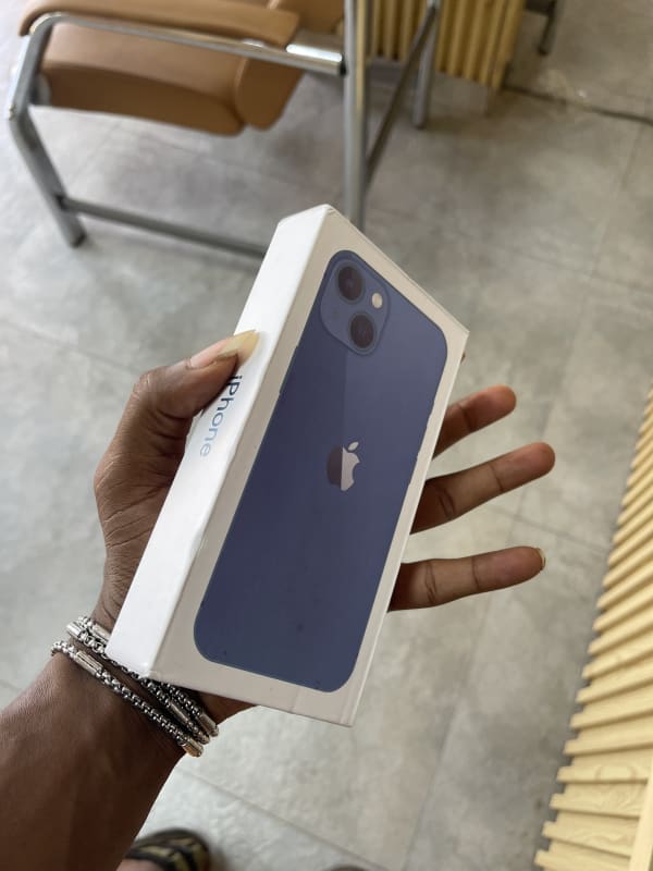 iPhone 13