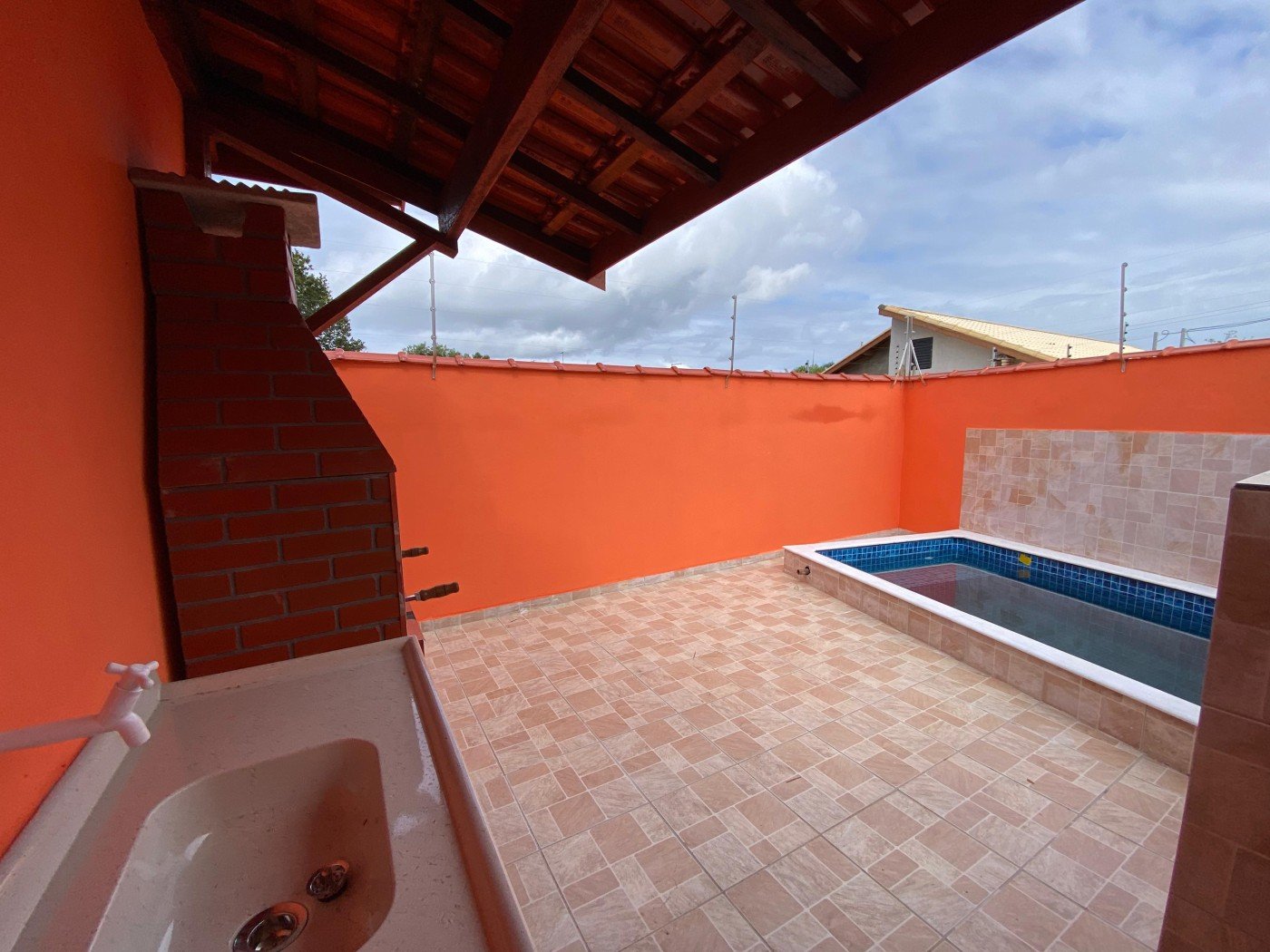 CASA NOVA COM PISCINA APENAS Á VISTA - Foto 4