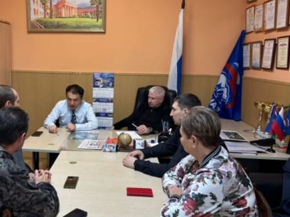 Депутаты Городского Собрания Сочи по избирательному округу  «Бытхинский» Виталий Баянов и Родион Цырульник провели плановый прием граждан, проживающих в микрорайоне «Мацеста»