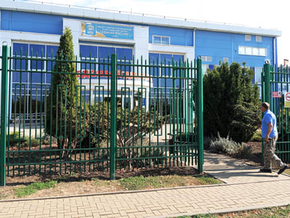 Мобильный медицинский комплекс начнет работу в Ледовом дворце