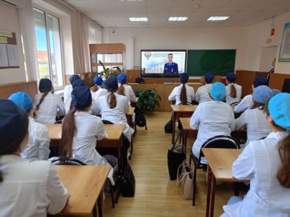 Кибервойна: Как волонтеры помогают в борьбе с киберугрозами