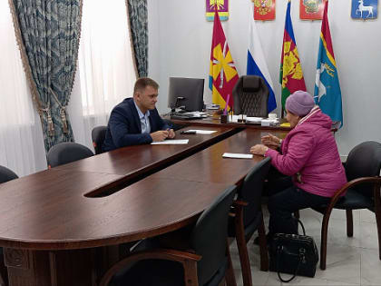 Прием граждан в Динском сельском поселении