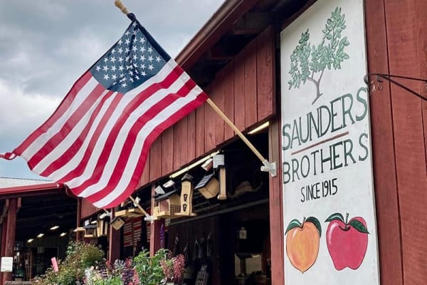 Plant a Flower for Mom at Saunders Brothers Farm Market